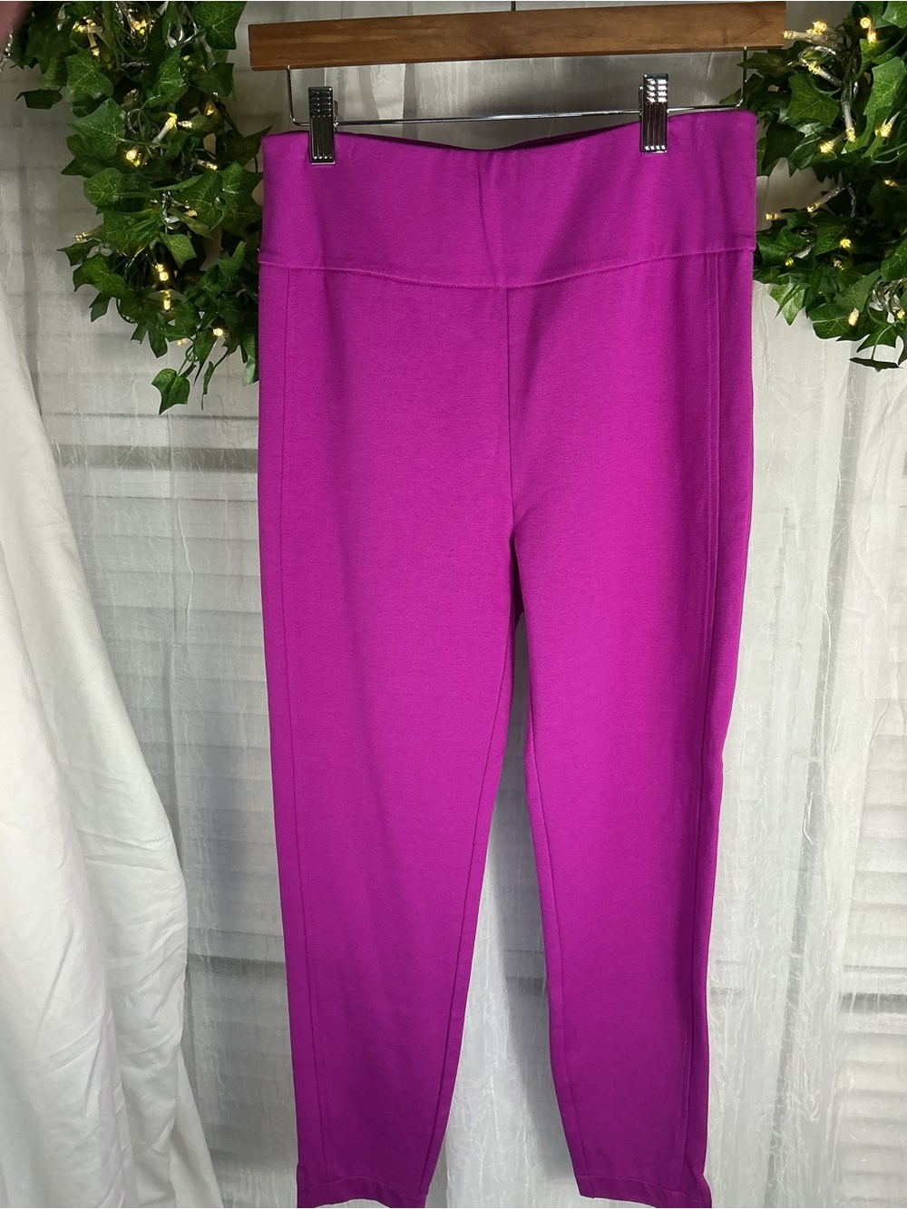 Dear Scarlett Skinny Pant Spring Magenta